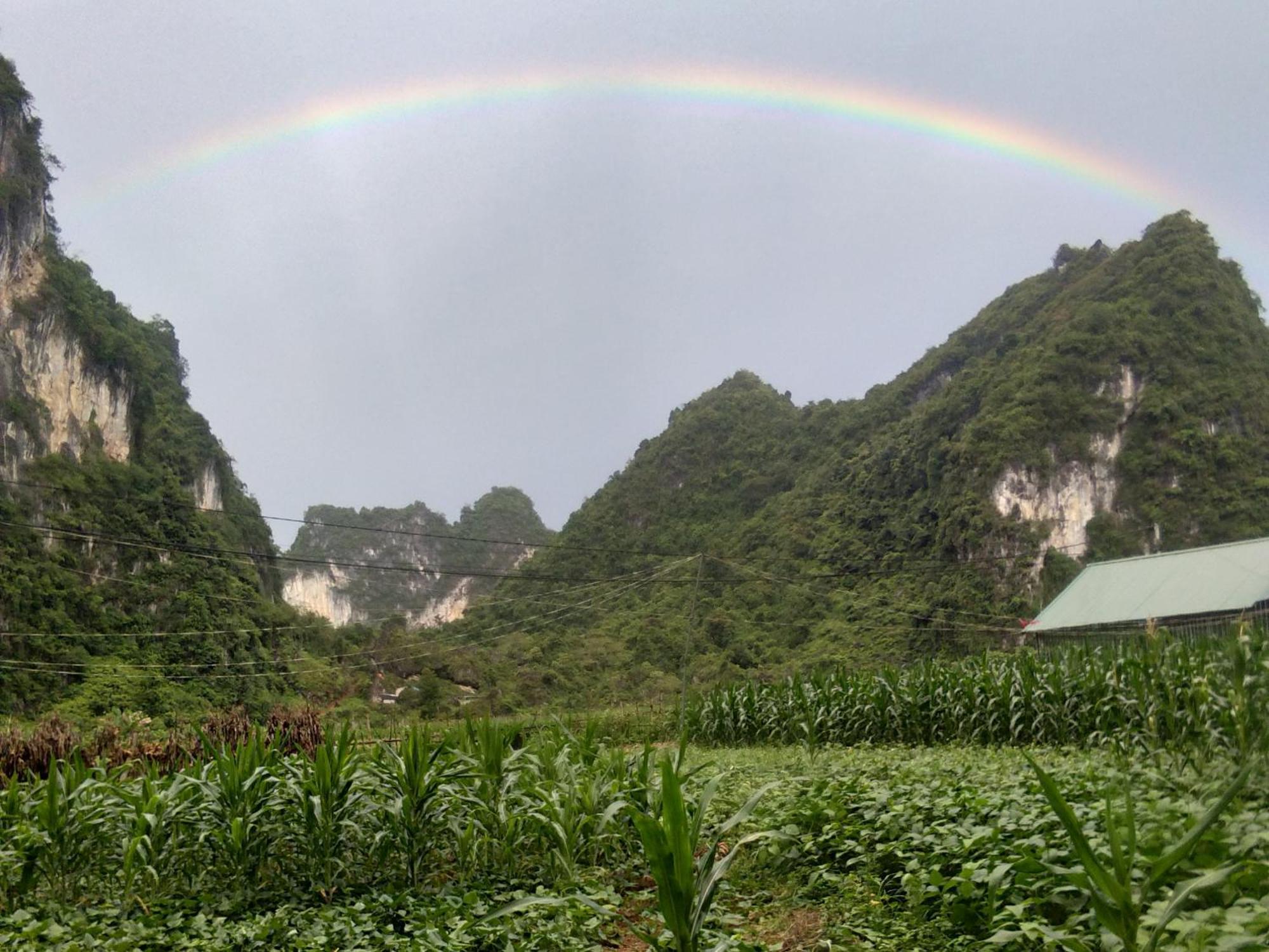 Trieu Chuong Homestay カオバン エクステリア 写真